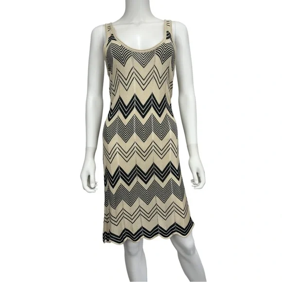 Bcbgmaxazria knit dress clearance